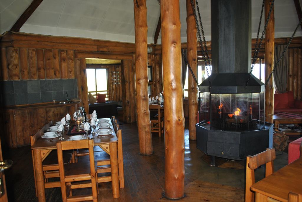 Greenfire Drakensberg Lodge Bonjaneni Exterior photo