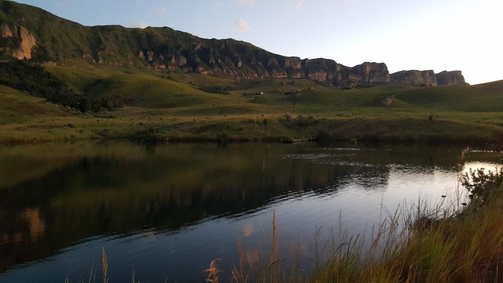 Greenfire Drakensberg Lodge Bonjaneni Exterior photo